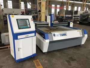 Máquina de corte da tubulação do plasma do CNC de 3 Aixs com diâmetro 250mm e comprimento do tubo de corte de 6000mm CNCPLASMA-25600