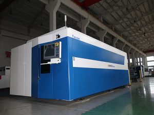 Máquina de corte 500w do laser da fibra do CNC 1000w 2000w 2000w 3000w suave / aço inoxidável / carbono