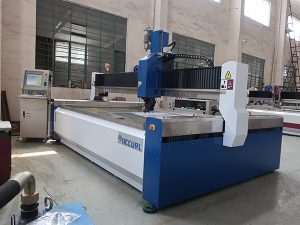 Máquina de corte por jato de água